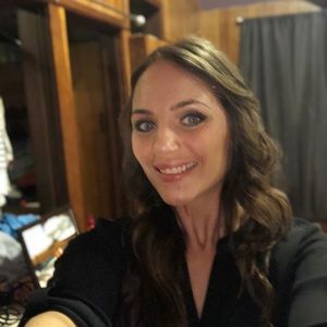 Meet your Posher, Gina